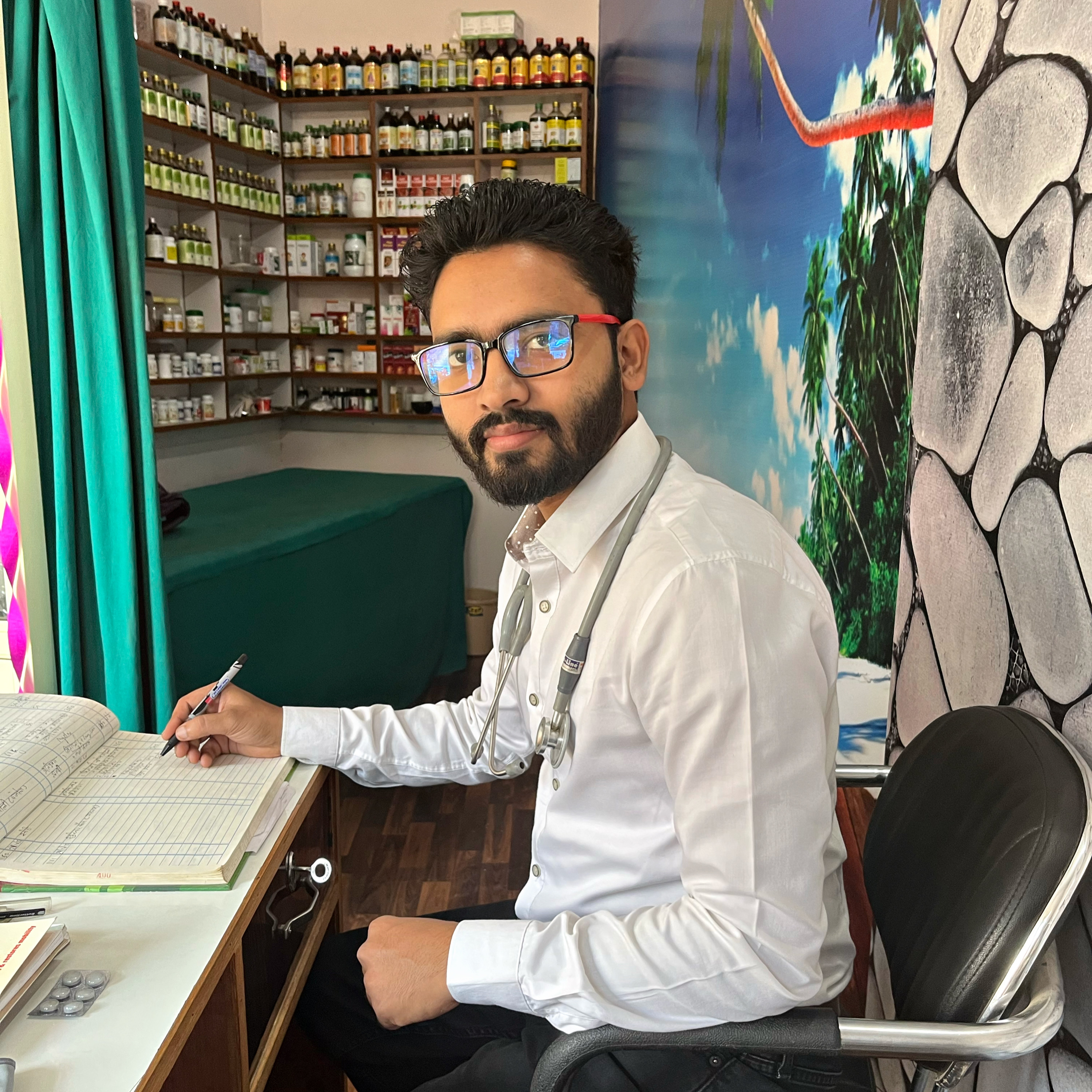 Dr. Kunal Dutt